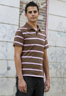 Foto de Alejandro a la entrada de la Seguridad Social.